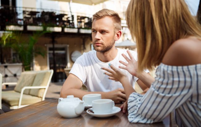 Півроку був ідеальним, а тепер не впізнати: що робити, коли партнер показав себе у "всій красі"