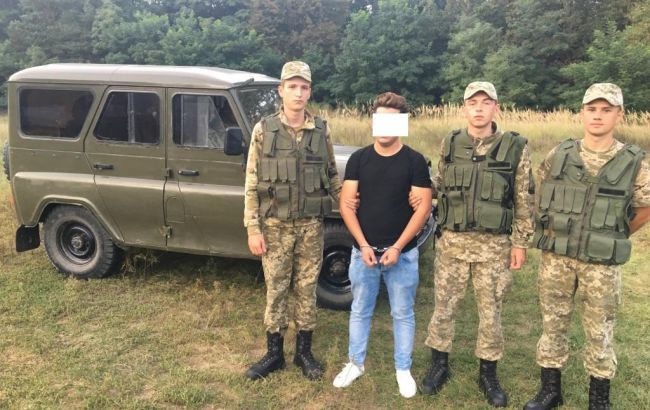 Прикордонники у Львівській області затримали трьох нелегалів