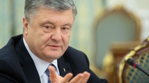В ЕС опровергли информацию о расследовании против Порошенко