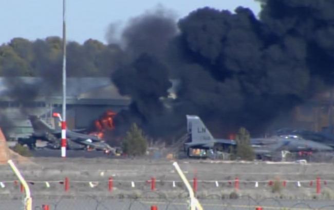 10 человек погибли, 21 ранен в результате крушения истребителя на учениях НАТО в Испании