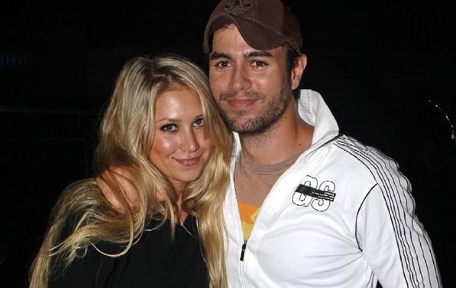 Зажигательные танцы: Иглесиас и Курникова показали подросших двойняшек (видео)