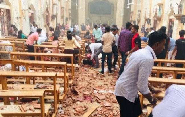 Организаторы взрывов на Шри-Ланке оказались семьей