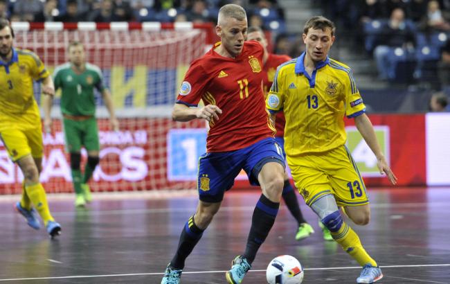 Украина проиграла Испании, но вышла в плей-офф Евро по футзалу
