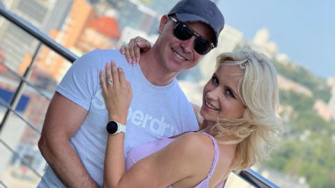 Шикарна пара: Лілія Ребрик з чоловіком "вигуляли" стильні вбрання на червоній доріжці