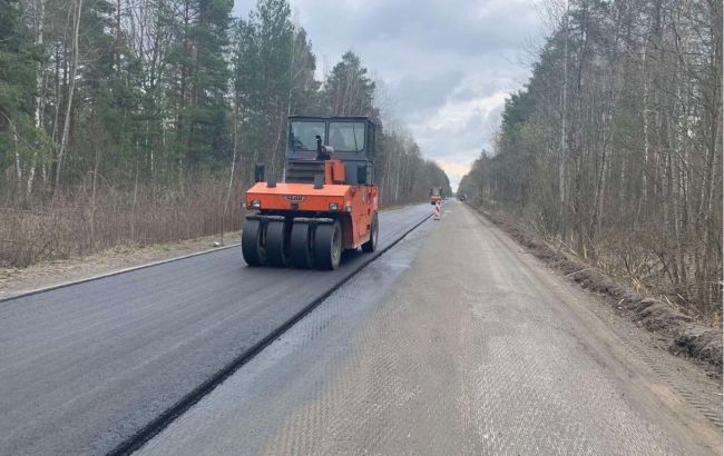 У Київській області відновили дорогу до Чорнобиля за програмою президента
