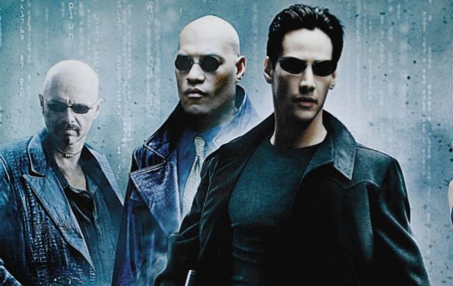 Сценарист "Мстителей" рассказал о выходе новой части "Матрицы"