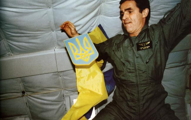 Кличко: Каденюк був справжнім Героєм, на якого хотіли бути схожими мільйони хлопців