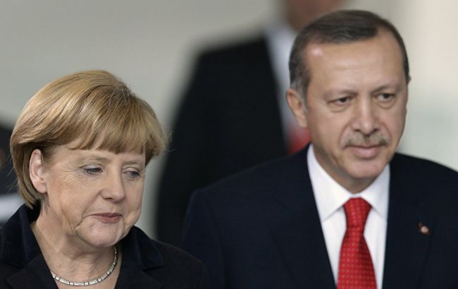 Германия готова уступить Турции в вопросе безвизового режима из-за мигрантов