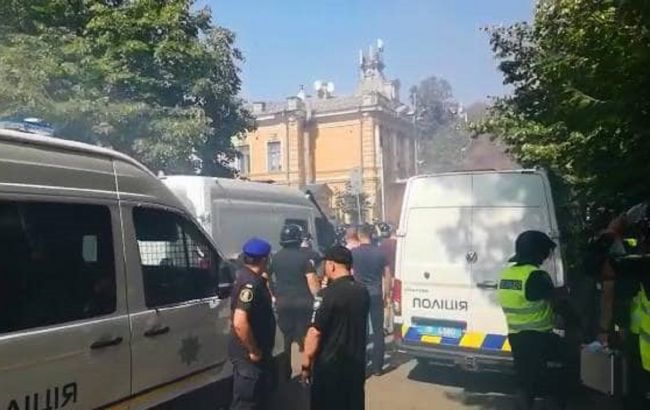 На акції під ОП у Києві побили журналіста: поліція порушила кримінальну справу