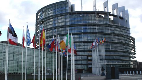 ЄС продовжить заборону на інвестиції в окупований Крим