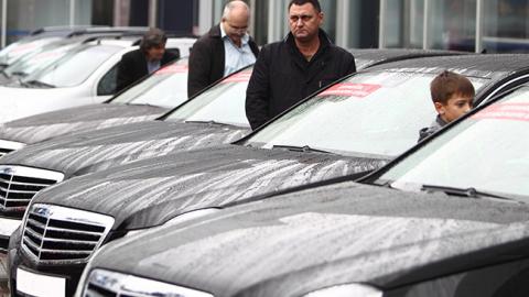 Иностранцам облегчили получение водительских удостоверений