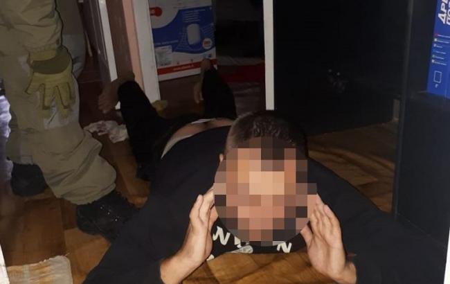 Поліція затримала пыдозрюваних у нападі на голову ВККС