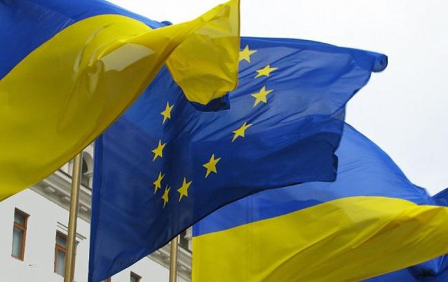 Украинцы с 23 июня должны сдавать отпечатки пальцев для получения шенгена