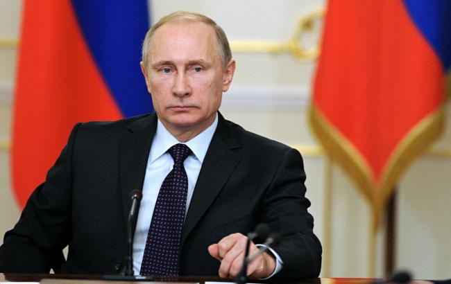 В РФ вырос процент россиян, недовольных работой Путина, - опрос