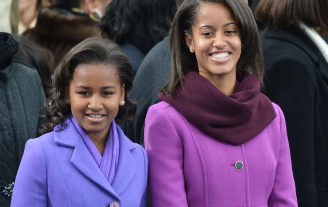 Обама рассказал о трудностях, которые его дочери испытывали в Белом доме