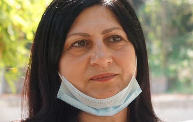 В Крыму оштрафовали мать задержанного крымского татарина за протест под зданием ФСБ