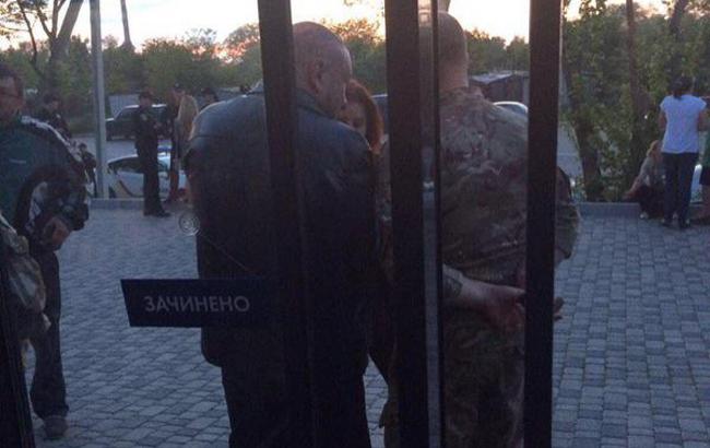 Вооруженные неизвестные требуют отменить шоу LOBODА в Ивано-Франковске