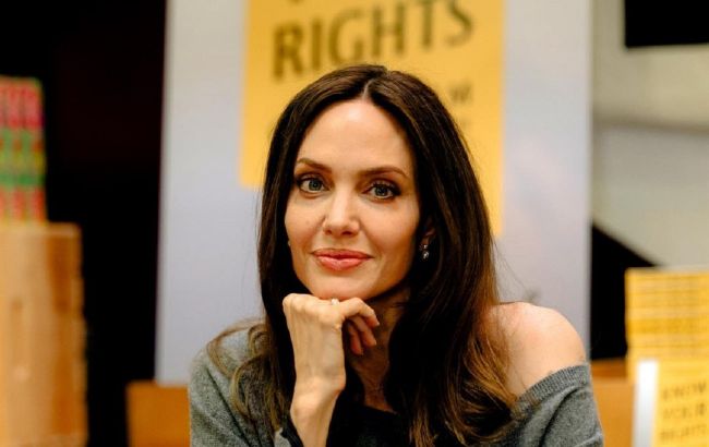 Анджелина Джоли показала всему миру фото погибшей беременной в Мариуполе