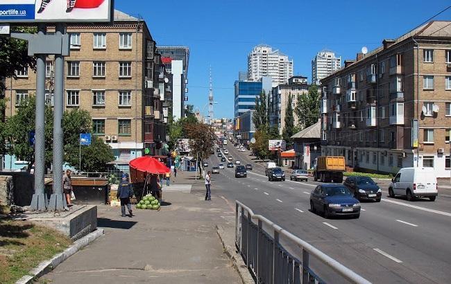 В Киеве на ул. Гетьмана будет частично ограничено движение