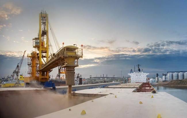 С июля Украина экспортировала 720 тыс. тонн зерновых и масличных культур