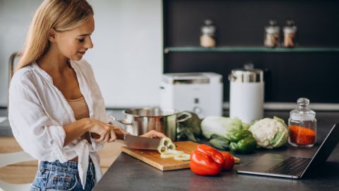 Вот что произойдет с организмом, если вы будете мало есть белка