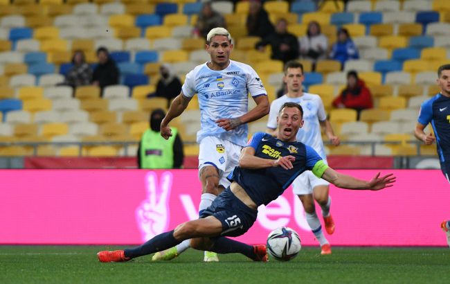 "Динамо" без особых проблем обыграло "Днепр-1" и сохранило отрыв от "Шахтера"