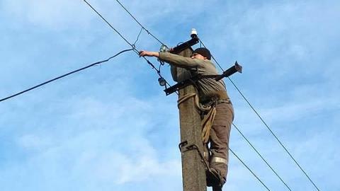 Непогода в Украине обесточила более 140 населенных пунктов