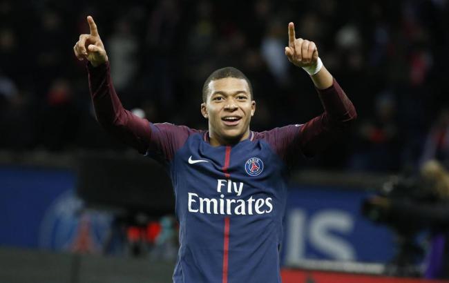 Футболіст збірної Франції Мбаппе травмувався на тренуванні