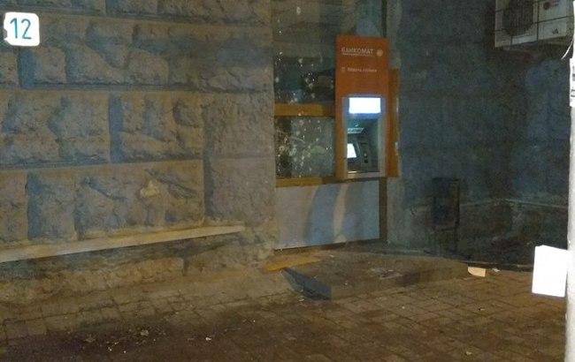 В Херсоне подорвали банкомат российского банка