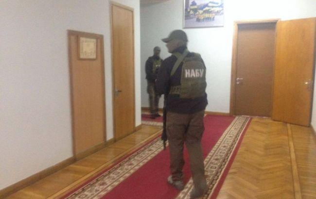 Обыски в Запорожской ОГА: действия чиновники нанесли ущерб госпредприятиям на 115 млн гривен