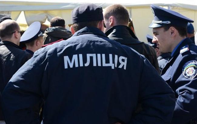 Милиция разыскивает серийного грабителя финучреждений в Киеве