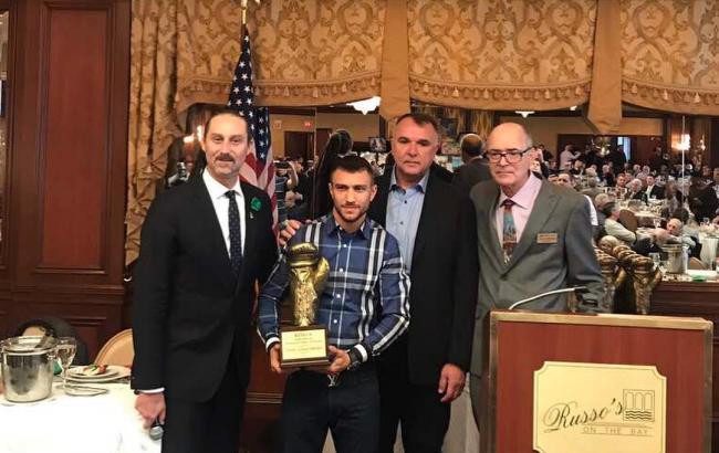 Ломаченко отримав трофей імені Мухаммеда Алі