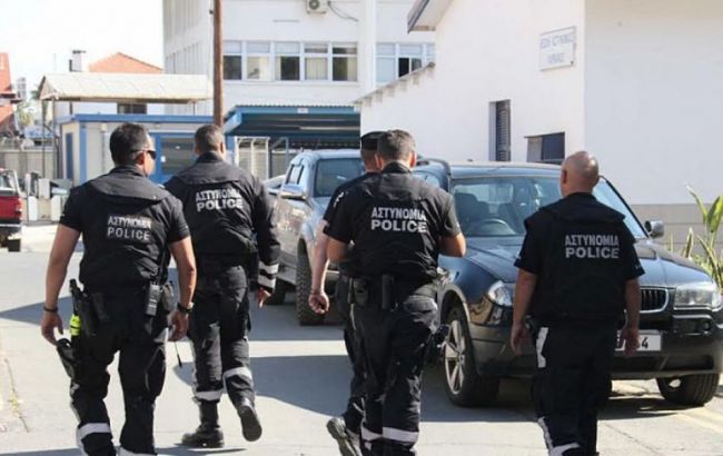 На Кипре расстреляли из автомата кафе
