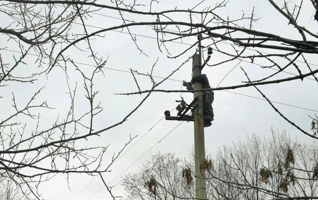 Непогода в Украине: обесточена часть Луганской области