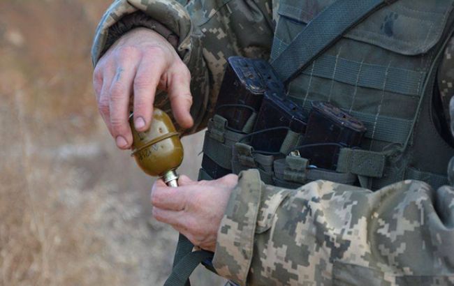 За сутки на Донбассе погибли трое военнослужащих, - штаб АТО