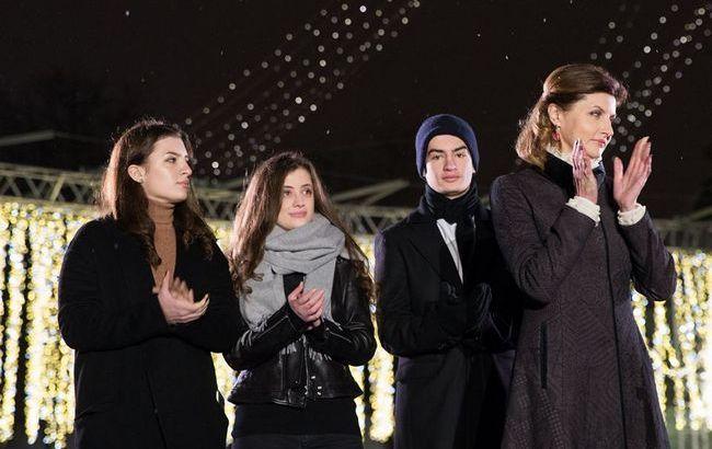 "Без привілеїв": Марина Порошенко розповіла, де будуть вчитися дочки президента