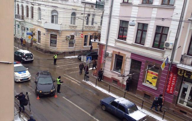 "Злощасний перехід": в центрі Тернополя збили журналістку (фото)