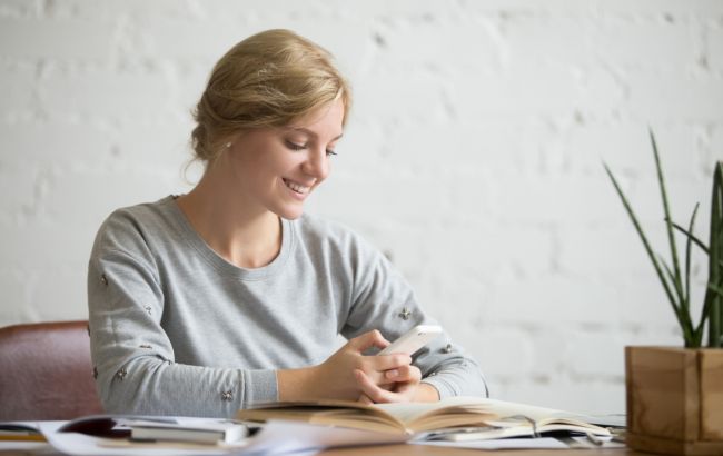 5 признаков того, что человек проявляет симпатию в переписке