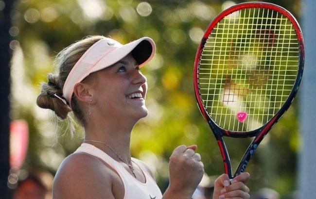 15-річна українська тенісистка підкорює Australian Open: особисті фото Марти Костюк