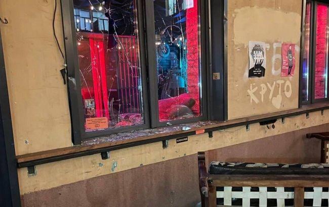 Нападение на бар в Киеве: двум подросткам сообщили о подозрении