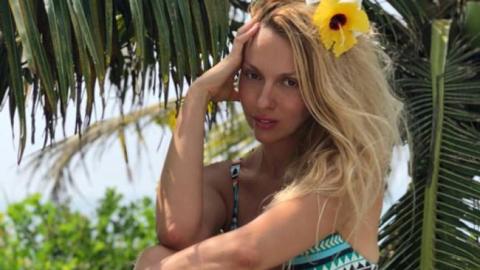 "З днем народження мене": Оля Полякова вимагає привітань