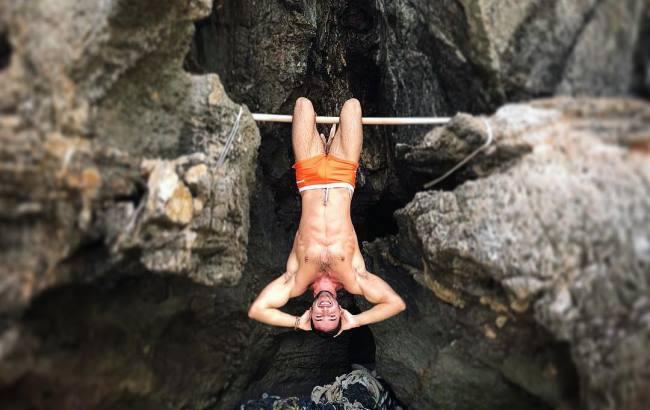 Винник або Скрипка: Козловський вразив незвичайним образом (відео)