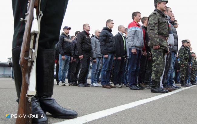 Конец эры военкоматов: в Украине появится электронный военный билет