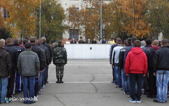 Студентів відрахують за відмову від базової військової підготовки, - постанова уряду