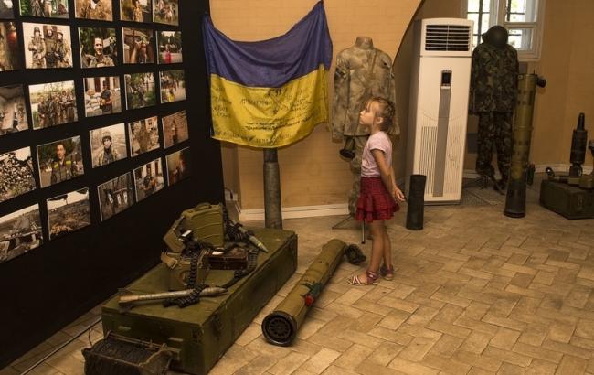 "Программа патриотического воспитания": 25 детей с Донбасса отдохнули в Киеве