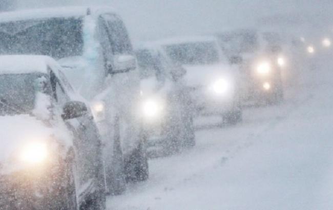 Синоптики попереджають про суттєве ускладнення погодних умов в Україні