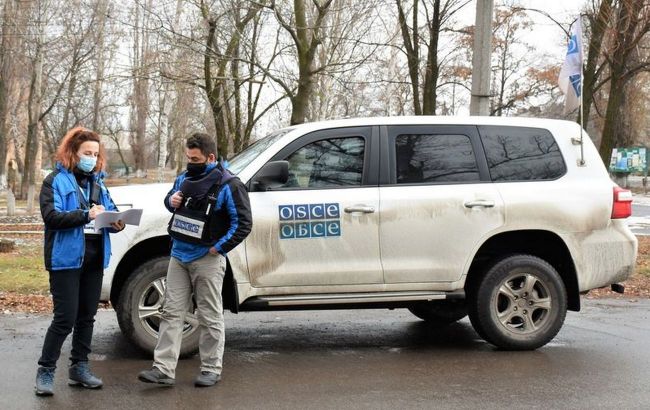 Місія ОБСЄ зафіксувала понад 100 одиниць військової техніки окупантів на Донбасі