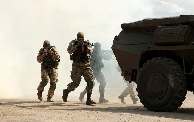 Боевики на Донбассе обстреляли силы ООС из артиллерийских систем