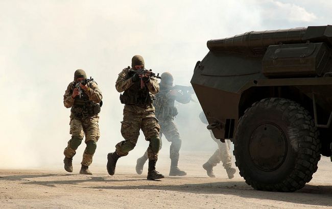 Бойовики обстріляли українські позиції в районі Пісків і Красногорівки
