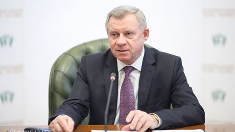 Фінансовий комітет рекомендував заслухати голову НБУ на засіданні Ради